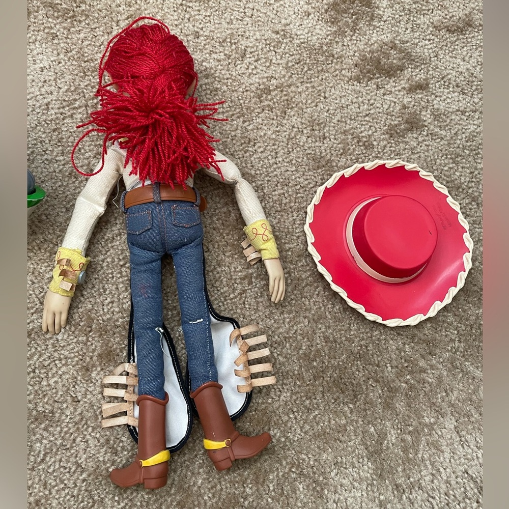 Good Disney Toy Story Jesse Doll Toy 14" Yarn Hair pull string Talking phrases. - Picture 3 of 3